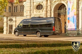 Kleinbus von Frankfurt nach München mit Chauffeur