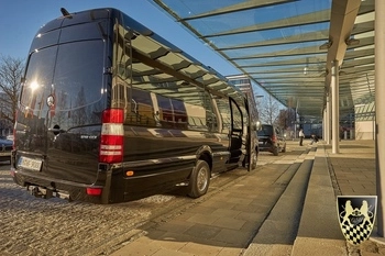 Premium Reisebus mieten mit Fahrer 